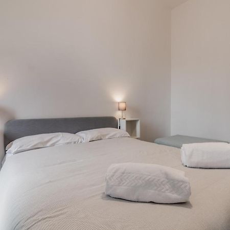 Hotel Roma House Piramide Exterior foto